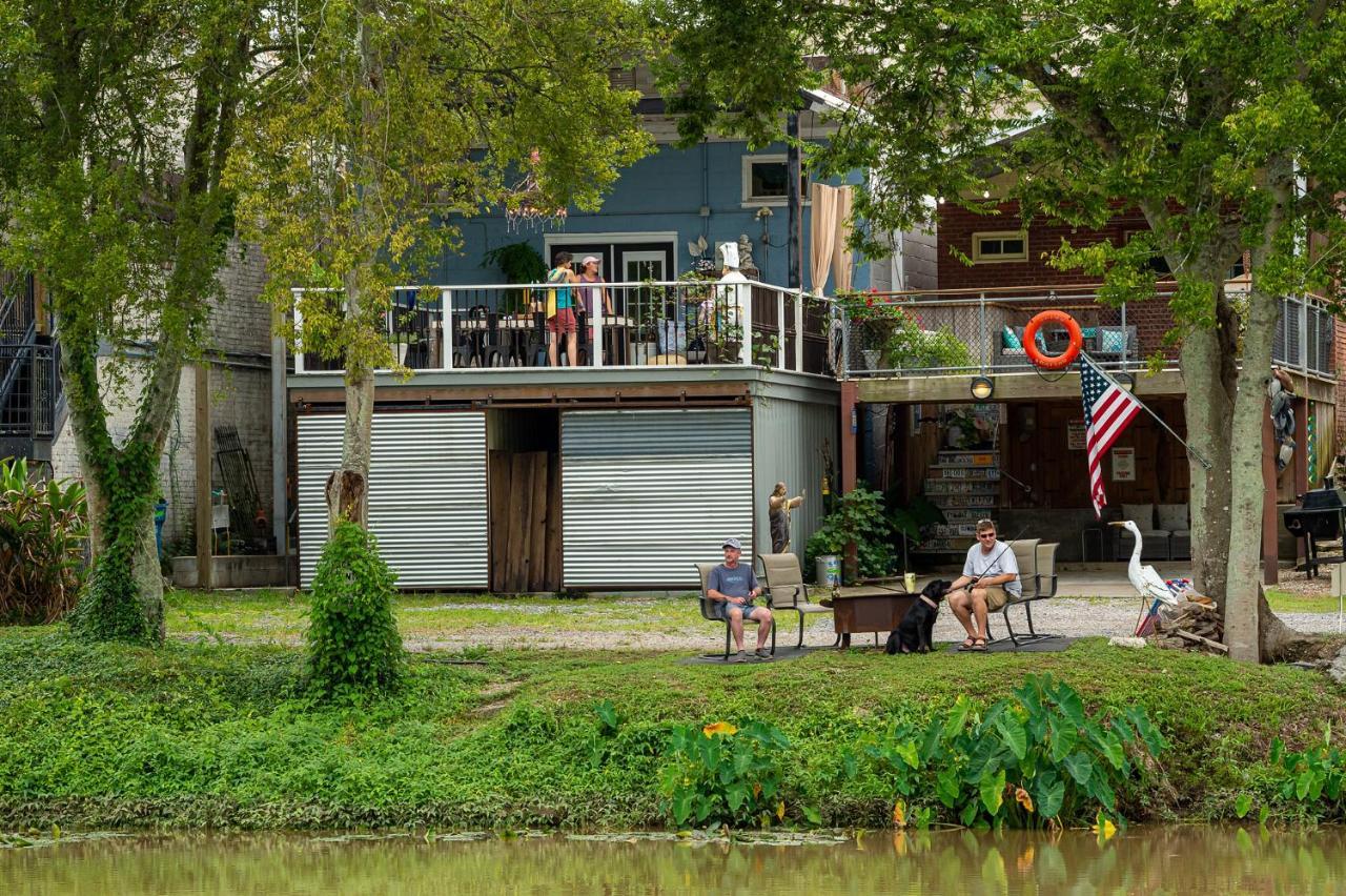 Chateau Royale, Pet Friendly, On Bayou, Downtown! ニューアイビーリア エクステリア 写真