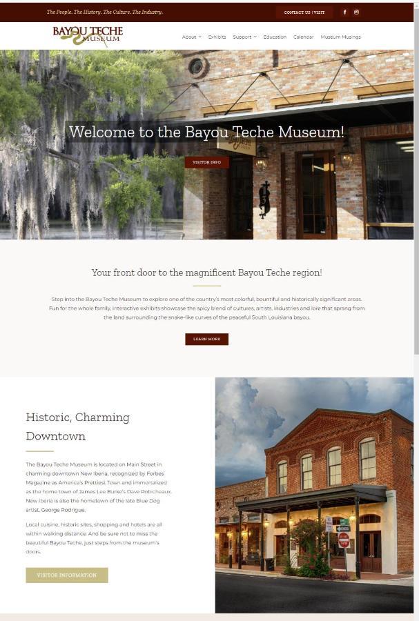 Chateau Royale, Pet Friendly, On Bayou, Downtown! ニューアイビーリア エクステリア 写真